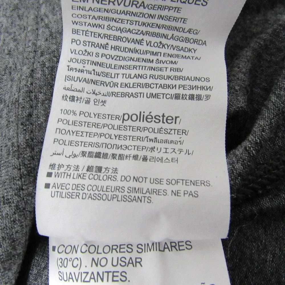 Under Armour Sweatshirt Womens Size Medium Heatgear Loose pullover 1/4 zip Gray‎